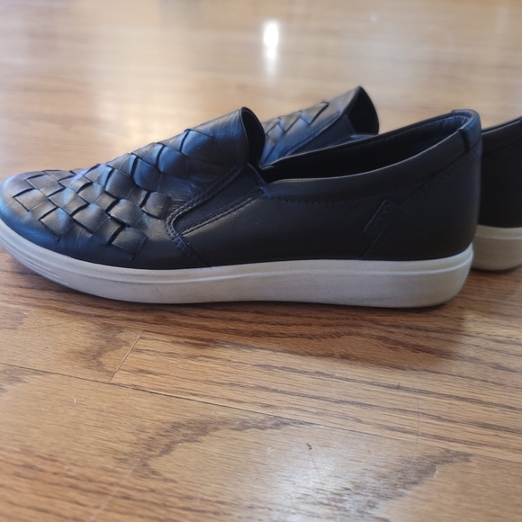 Ecco $175 soft Black woven Cow Leather cushioned slip-on loafers shoes - Picture 9 of 11